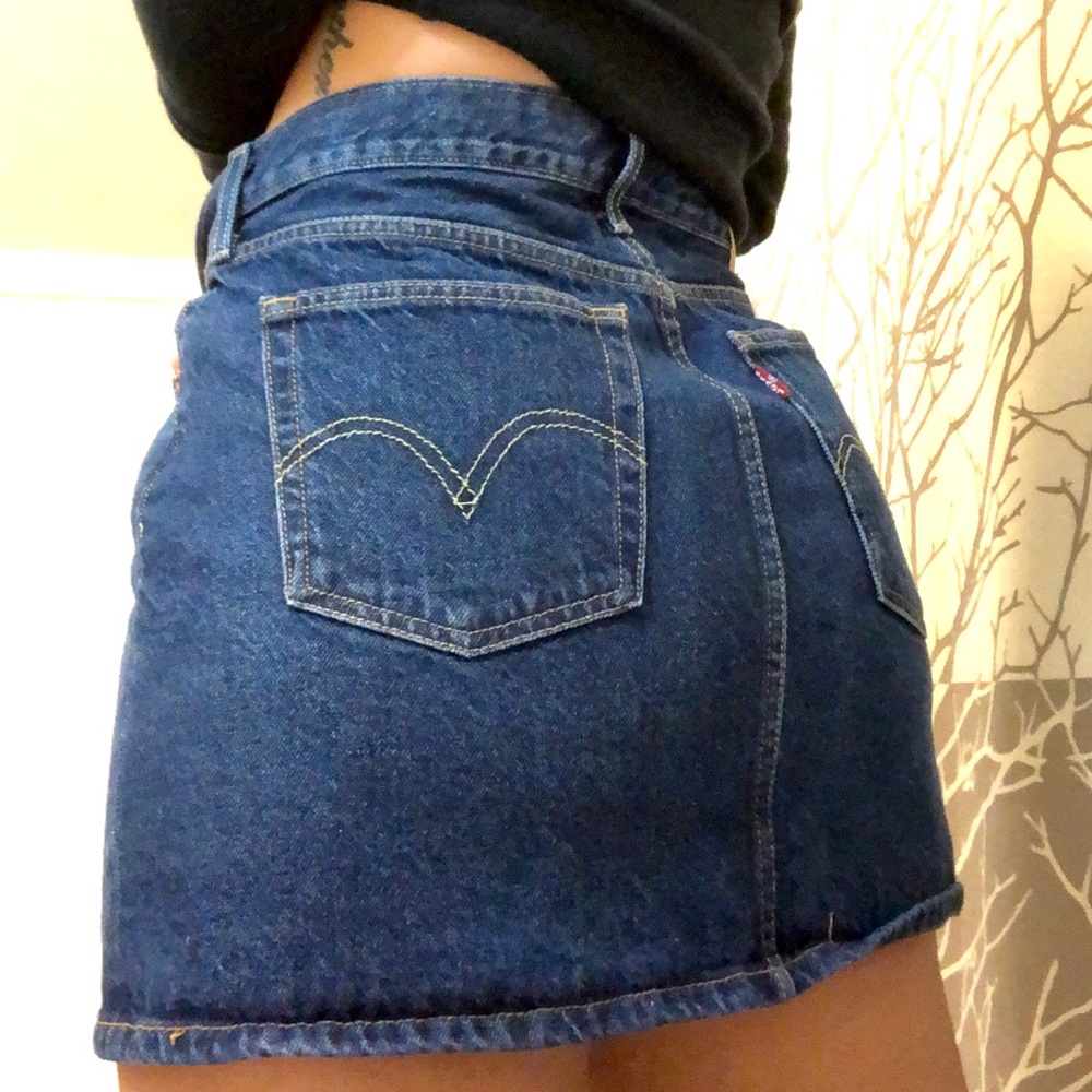 Levi jean skirt
